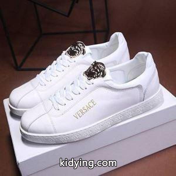 お洒落に魅せる 2色可選 人気定番2017ヴェルサーチ VERSACE フラットシューズ_ヴェルサーチ VERSACE_ブランド コピー 激安(日本最大級)-1