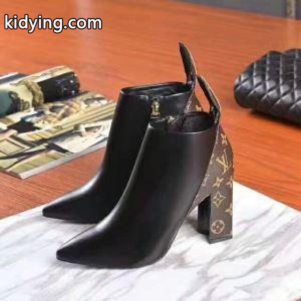 人気が爆発 ショートブーツ2色可選爆買い2017 ルイ ヴィトン LOUIS VUITTON_ルイ ヴィトン LOUIS VUITTON_ブランド コピー 激安(日本最大級)-0