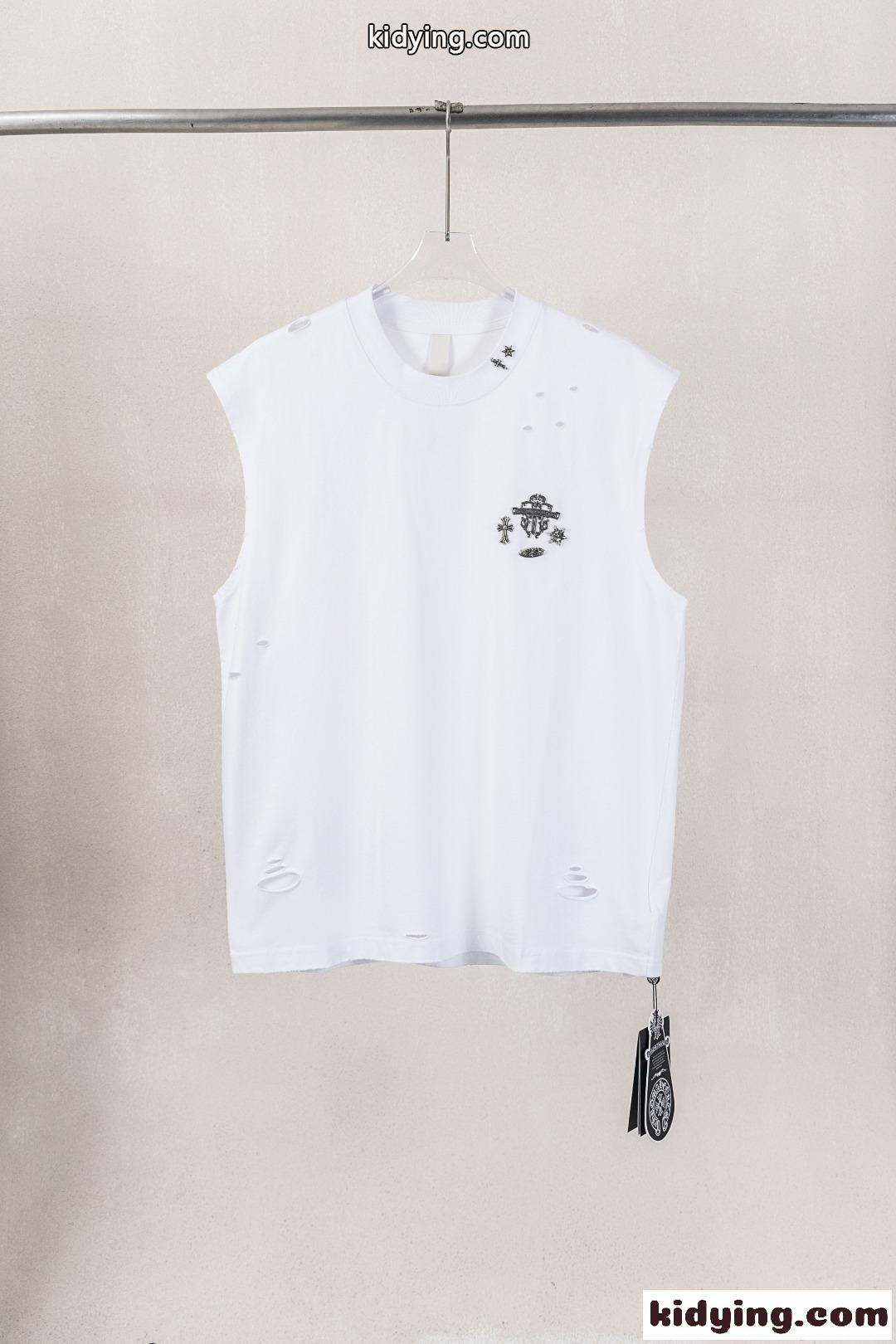 ノースリーブTシャツ ホワイト クロムハーツ コピー Chrome Hearts ダメージ加工 破れデザイン メタルクロス装飾 スタッズ風パーツ ワンポイントロゴ 綿素材 通気性 クルーネック ルーズシルエット ストリート ユニセックス 夏人気-0