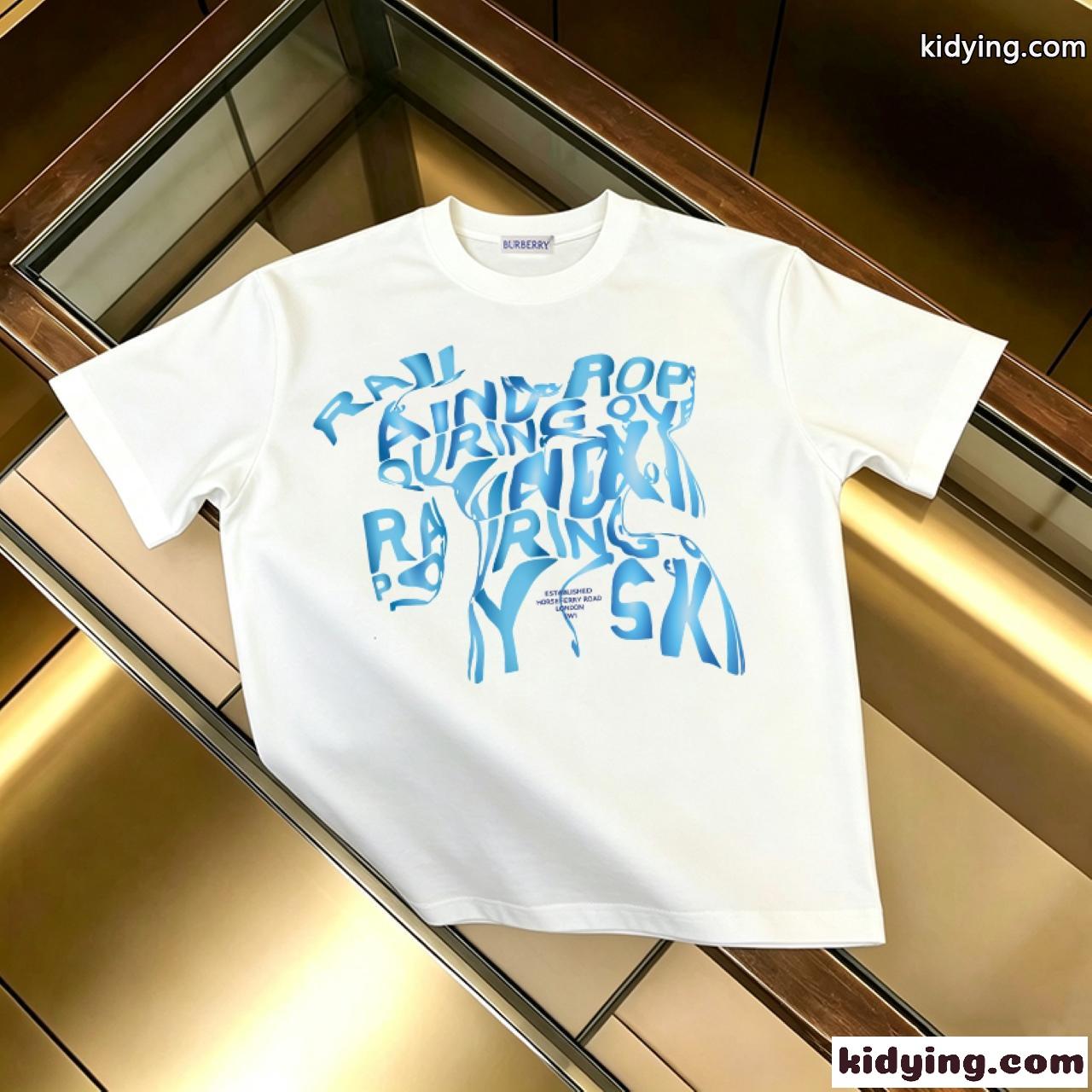 アートレター半袖 青文字グラフィック ワイド構図 BURBERRY バーバリー コピー 半袖Tシャツ ストリート映え 売れ筋候補 注目度高め-0