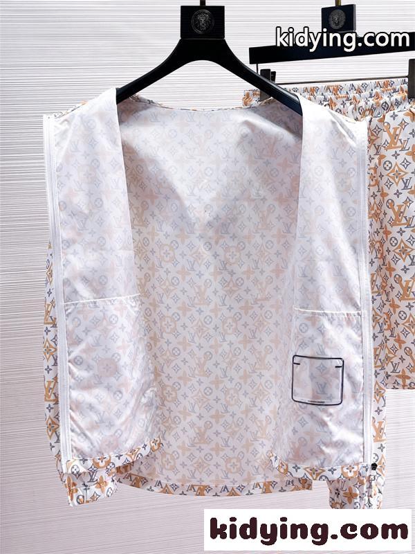 LOUIS VUITTON セットアップ ルイヴィトン スーパーコピー 幾何柄 清涼感 紫外線カット リラックス ビーチ-3