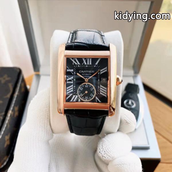 世界初の紳士用腕時計 Cartier カルティエメンズコピー ウォッチ 40mm 多色展開 シンプルさと実用性を兼ね備えた-0