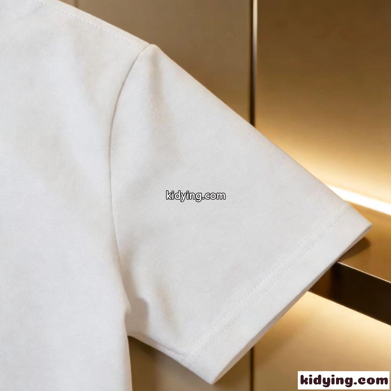 ペイントロゴ TBエンブレム 花柄ミックス 着映えトップス BURBERRY バーバリー コピー 半袖Tシャツ 推しセレクト-3