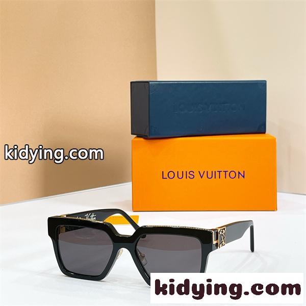 個性的ルイヴィトンサングラスコピーLOUIS VUITTON MODEL:Z2179E SIZE:56口19-140-3
