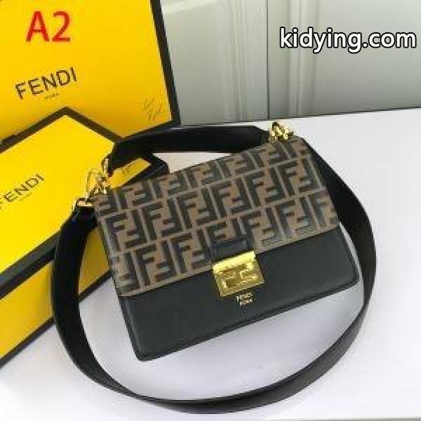 2019年秋冬最新のトレンド 冬で可愛くて楽チンな人気アイテム フェンディ FENDI 斜め掛けバッグ 4色可選_フェンディ FENDI_ブランド コピー 激安(日本最大級)-1