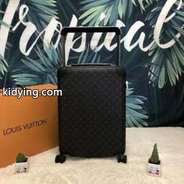トランク 2019春夏の爽やかトレンド ルイ ヴィトン LOUIS VUITTON トップスからチラ見える安心_ルイ ヴィトン LOUIS VUITTON_ブランド コピー 激安(日本最大級)-0