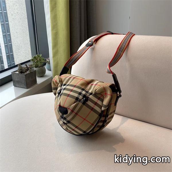 海外でも大人気 レディースバッグ バーバリー 日本未入荷カラー BURBERRY 注目を集めてる_バーバリー レディースバッグ_バッグ レディース_スーパーコピーブランド激安通販 専門店-0