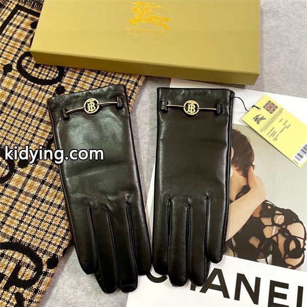 上質仕立て ブラック レザー グローブ なめらか手触り 大人 BURBERRY バーバリー 偽物-0