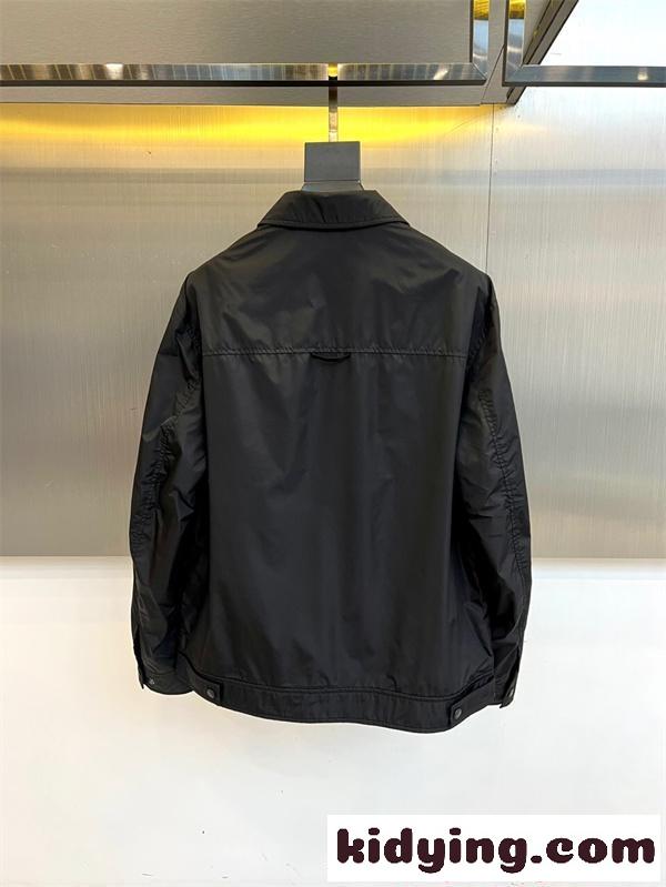 エレガントな雰囲気コレクションPRADA コピー プラダジャケットコピーモデルさん173-71.5㎏着用50サイズ-5