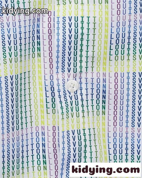 半袖シャツ 個性派 立体 LOUIS VUITTON ルイヴィトン コピー 軽快タッチ 新作モデル 2026新作-7
