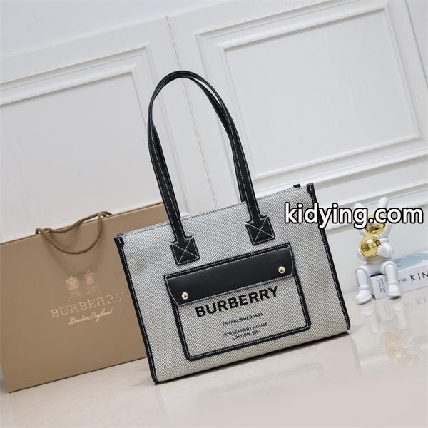 バーバリー バッグコピーBURBERRY 高級感を引き立てる 手持ち&ショルダー掛け 新作__スーパーコピーブランド激安通販 専門店-0
