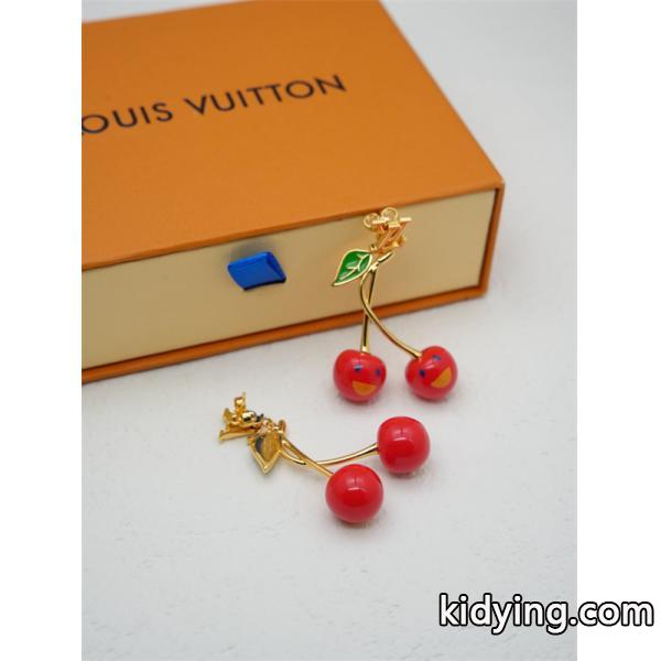 2025秋冬におすすめ着こなし ピアス ルイ ヴィトン 簡単にコーデをおしゃれに演出 LOUIS VUITTON 普段使いもオフィスもOKブランド コピー 激安(日本最大級)-3