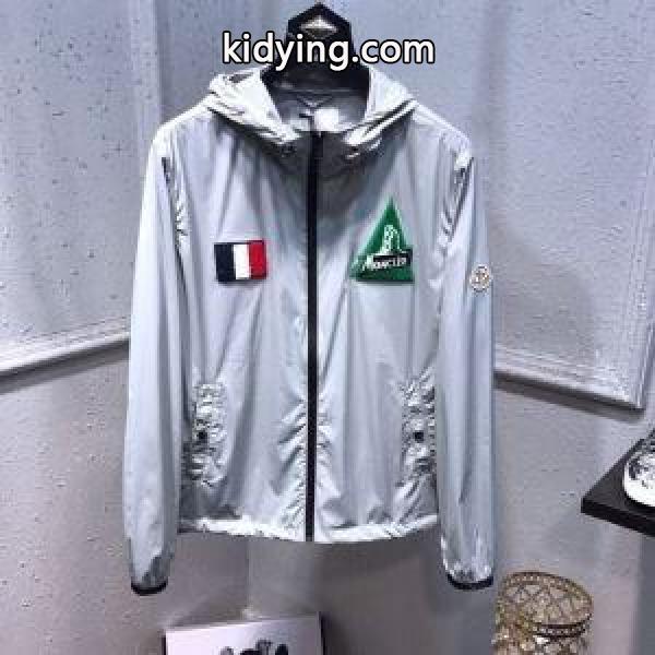 3色可選 春夏を楽しむ着こなし術 フード付きコート お洒落さんで人気急上昇中 モンクレール MONCLER_モンクレール MONCLER_ブランド コピー 激安(日本最大級)-2