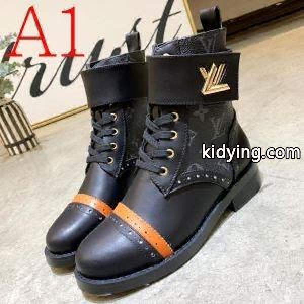 秋冬っぽいスタイルを作り出す ルイ ヴィトン 2色可選 LOUIS VUITTON この秋におしゃれでかわいい着こなし レザーブーツ 冬のお洒落を楽しむ_ルイ ヴィトン LOUIS VUITTON_ブランド コピー 激安(日本最大級)-0