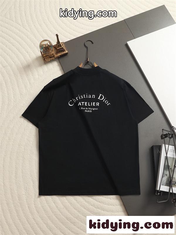 ミニロゴデザイン モノトーンスタイル シックコーデ DIOR ディオール コピー 半袖Tシャツ 清潔感のある印象-12