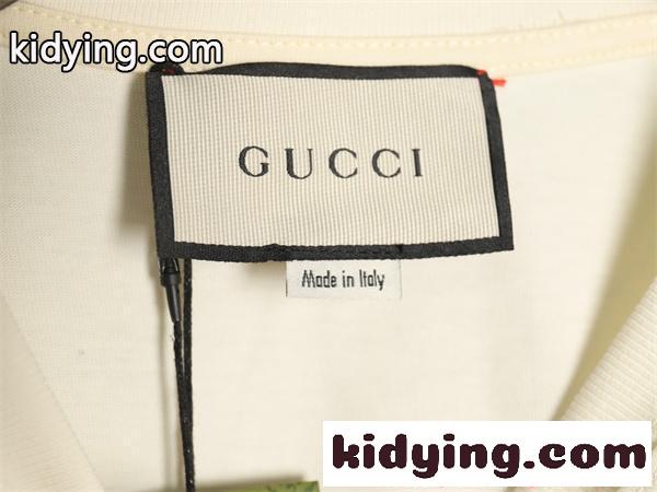 GUCCI テディベア Tシャツ グッチ コピー 高級感 刺繍 ベージュ 可愛い ロゴファッション-2