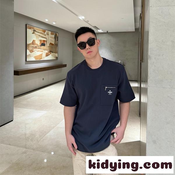 好評継続 半袖Tシャツ ポケット 滑らか質感 シンプル FENDI フェンディ コピー-0