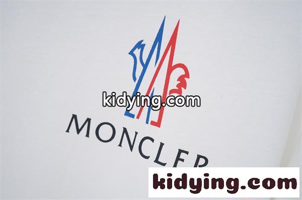 2026新作 人気話題 半袖Tシャツ プリント 軽量素材 カジュアル MONCLER モンクレール コピー-5