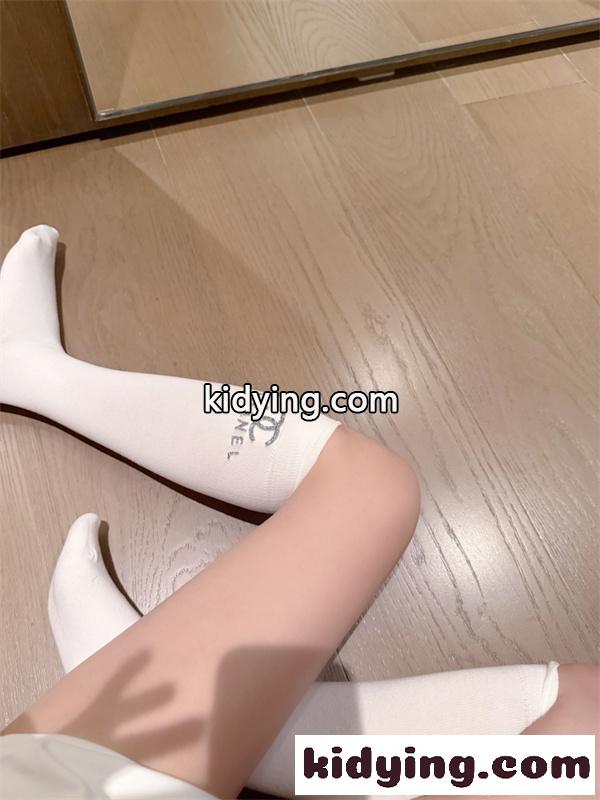 CHANEL 半袖Tシャツ 靴下 2点セット キラキラ フェミニン カジュアル シャネル コピー トレンド感-1