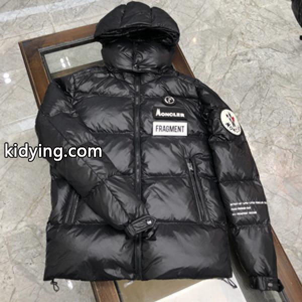 MONCLERコピー ダウンジャケット 上品 ふわふわな感触 高レベルの保温性 大切に永く愛用したい-0
