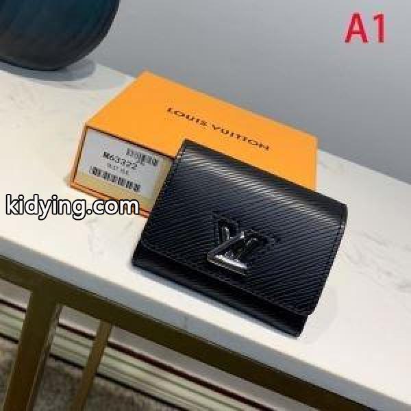 多色可選 寒い季節を彩るアイテム ルイ ヴィトン秋めいたコーデに仕上げる LOUIS VUITTON 財布/ウォレット簡単に秋冬の季節感をアップ_ルイ ヴィトン LOUIS VUITTON_ブランド コピー 激安(日本最大級)-0