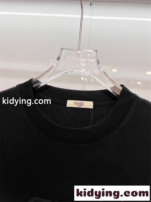 2026新作 話題 FENDI フェンディ コピー 半袖Tシャツ プリント 滑らか素材 ストリート-6