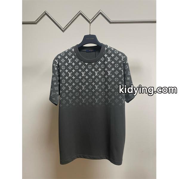 大人気売れ中！LOUIS VUITTONルイヴィトンコピー半袖Ｔシャツ1AFBAV LV SKIグラディエントコットンTシャツ-0