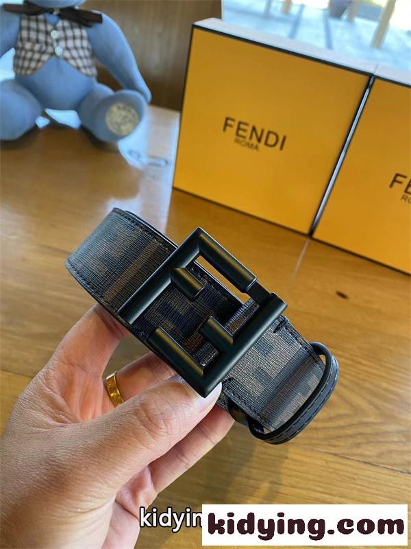 FENDIフェンディベルトコピー正規店同様 幅4.0cm 両面使用可能 FFリベル留め Cuoio Romanoレザー素材-4