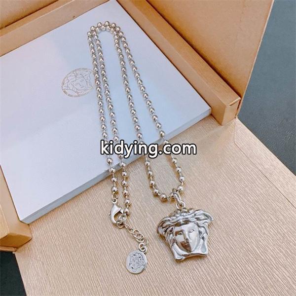 激安❤Versace❤ヴェルサーチネックレスコピー❤2025-2026コレクション 上質素材 圧倒的存在感-0