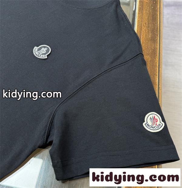 春夏☆2026新作☆MONCLER モンクレールtシャツコピーシンプルながらも上質-4
