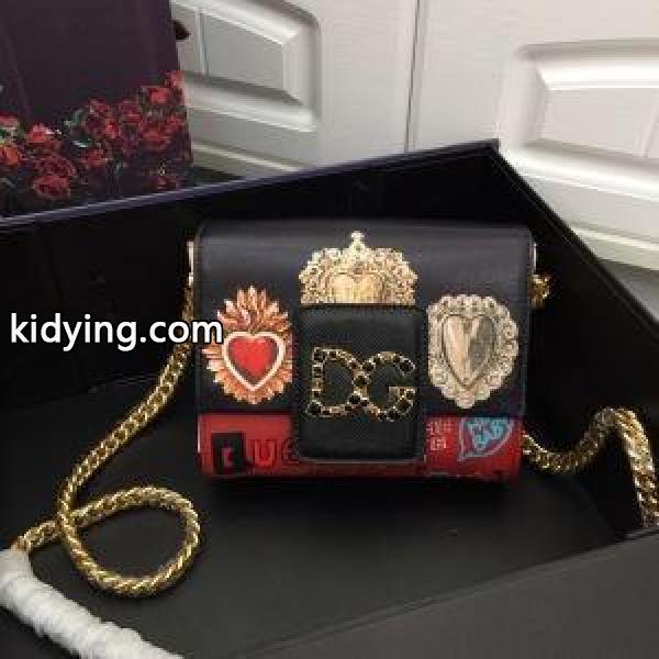 2019秋冬におすすめ着こなし ふんわりまとって暖かお洒落 ドルチェ&ガッバーナ Dolce&Gabbana 斜め掛けバッグ_ドルチェ&ガッバーナ DOLCE & GABBANA_ブランド コピー 激安(日本最大級)-0