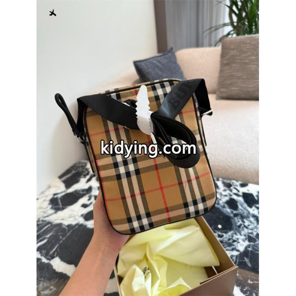 2025 ◆モデル愛用◆  バーバリー ショルダーバッグコピー BURBERRY 斜め掛けバッグ 激安通販 専門店-2
