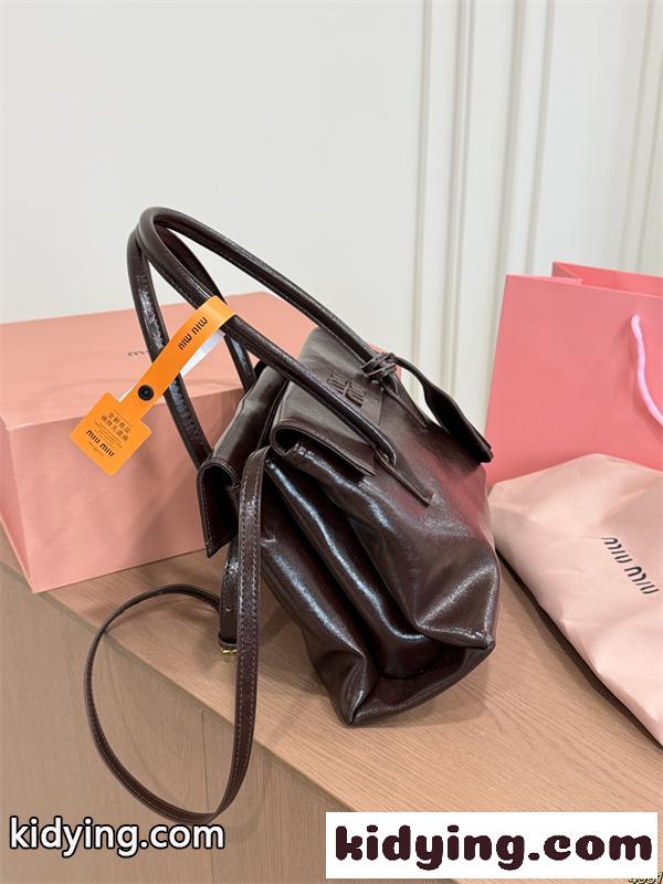 トレンド2026SS春夏MIUMIUハンドバッグレディースミュウミュウコピー大人気27*18cm-1