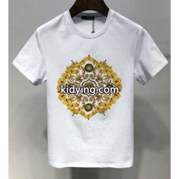 ヴェルサーチ 激安 VERSACE 限定セール オフィス用 組み合わせやすい Ｔシャツ 夏物 吸収性抜群 クールネック きれいめ大人スタイル-0