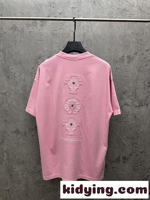 半袖Tシャツ Chrome Hearts クロムハーツ コピー フローラルクロスバックロゴ ゴシックレタリング クルーネック ゆったりシルエット-6
