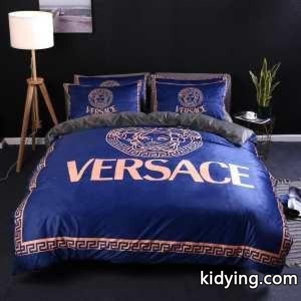 ヴェルサーチ VERSACE 寝具4点セット 動きやすく楽チンなスタイル 2019秋冬におすすめ着こなし_ヴェルサーチ VERSACE_ブランド コピー 激安(日本最大級)-0