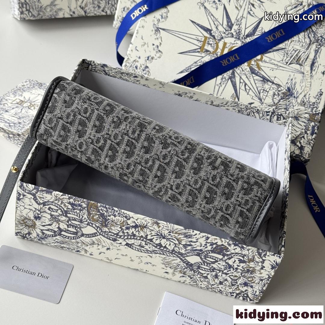ディオール コピー バッグ クロスボディバッグ グレー ゴールドロゴ ジップ仕様 洗練デザイン DIOR-5