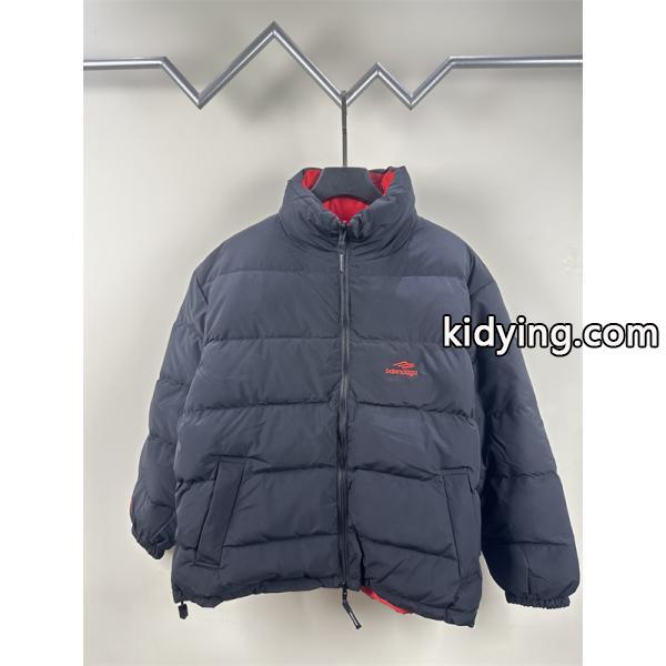 バレンシアガ スーパーコピー ダウンジャケット ブラック×レッド 裏地切替デザイン 厚手 防寒 BALENCIAGA-0