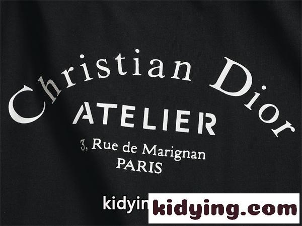 ミニロゴデザイン モノトーンスタイル シックコーデ DIOR ディオール コピー 半袖Tシャツ 清潔感のある印象-10