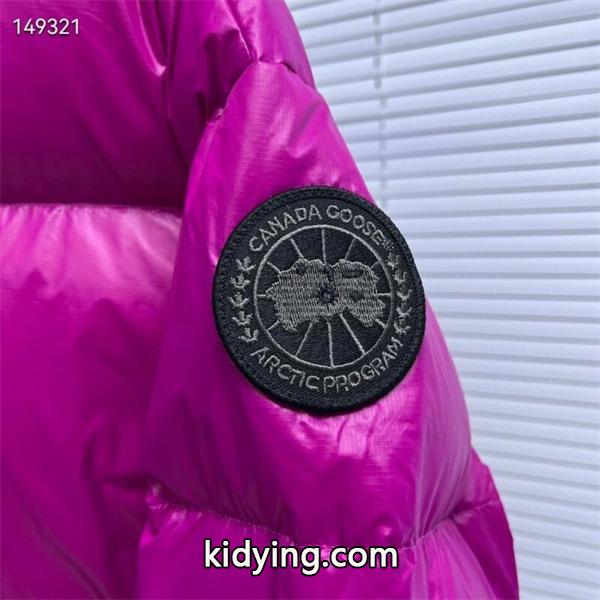 カナダグース Canada Goose 2025秋冬 ライトグレー 上品ショートダウンジャケット 偽物-2