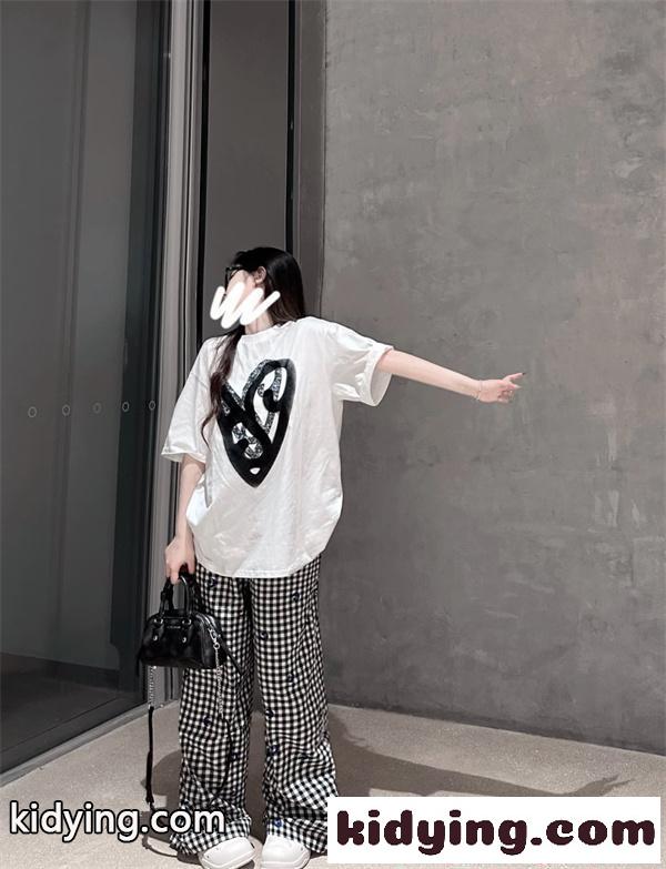 ACNE STUDIOS アクネ ストゥディオズ コピー おすすめ新作 ハートデザイン 個性派 軽やか トレンド 半袖Tシャツ-6
