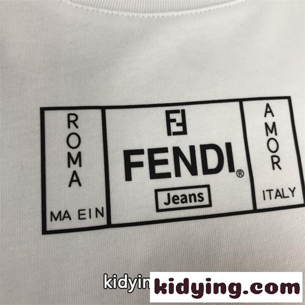 FENDI 洗練 スクエアロゴ フェンディ コピー ホワイト 半袖 Tシャツ ミニマル シンプル きれいめ-3