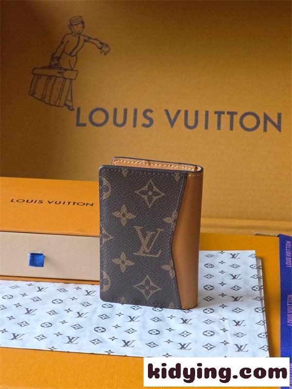 ルイヴィトン Louis Vuitton コピー M14733 カードケース モノグラムマカサー 二つ折りカードホルダー スリム財布 縦型設計 コンパクト収納 メンズ-1