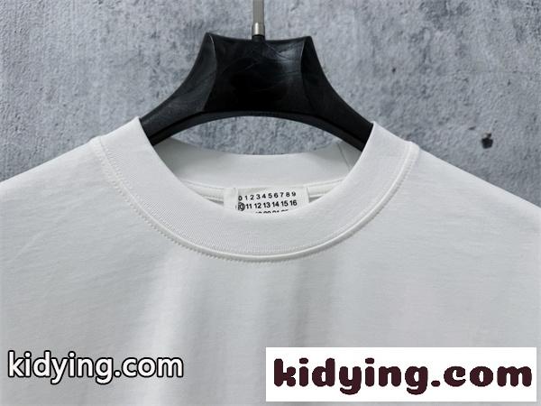 ベーシックシルエット 軽やかな印象 MAISON MARGIELA メゾンマルジェラ コピー コットンTシャツ 街着スタイル-5