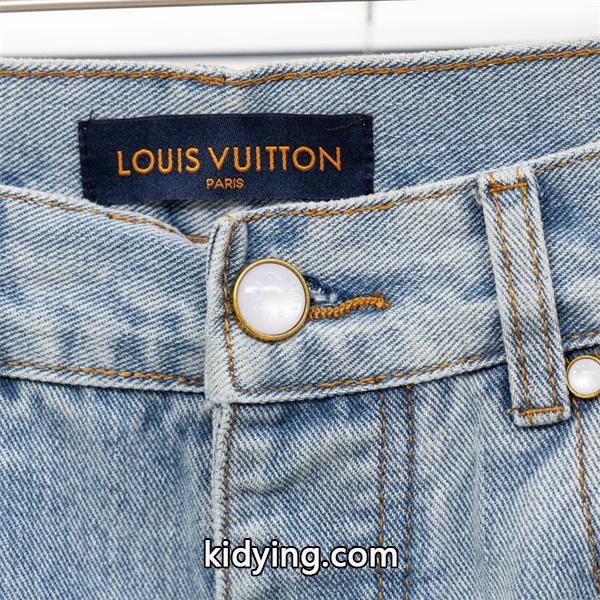 2025秋冬おすすめ ライトブルー 上品 透明感 ストレート LOUIS VUITTON ルイヴィトン コピー デニム-3