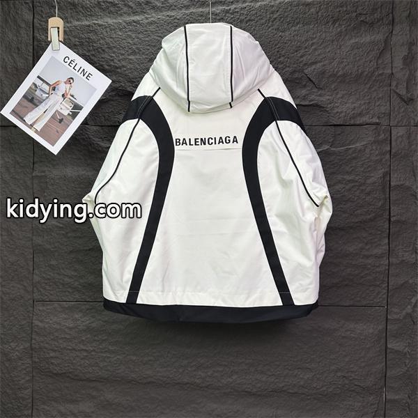 ブラックハードシェル ユーティリティ機能的 BALENCIAGA バレンシアガ 偽物 アウター  季節限定モデル-2
