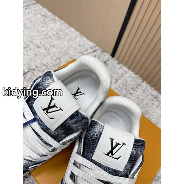 LV trainer☆☆大胆なトレンド感を楽しむ ルイ ヴィトンスニーカースーパーコピー 春夏のお出かけを軽快に LOUIS VUITTONブランド コピー 激安(日本最大級)-5