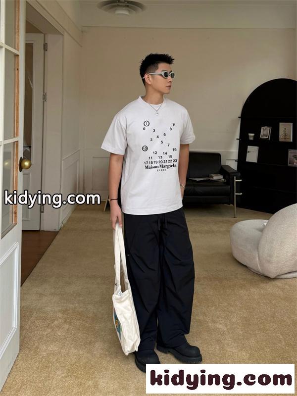 ナンバーロゴプリント ミニマルモード 人気 Maison Margiela メゾンマルジェラ コピー Tシャツ メンズ レディース-12