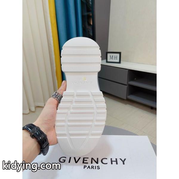人気☆GIVENCHYジバンシー スニーカーコピー歩きやすいメンズファッションシューズ2026年春夏新作-6