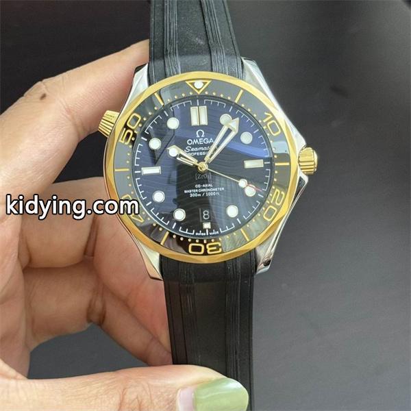 【セレブ同款】 オメガ OMEGA 2025最新入荷 Seamater男性用腕時計 多色選択可 柔らかな風合い_ブランド コピー 激安(日本最大級)-1